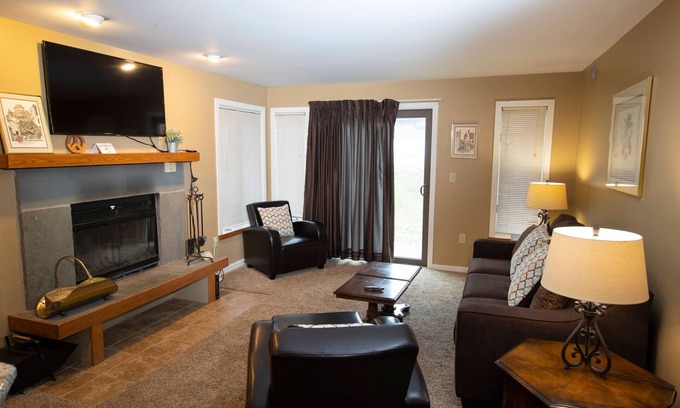 Ludlow Condo | Mountain Lodge At Okemo-1br Newly Renovated 1 Bedroom Condo by RedAwning