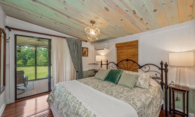 Mentone Cottage | Mountain Meadow