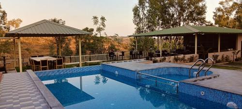 Bhilar Resort | Mountain Meadows Resort