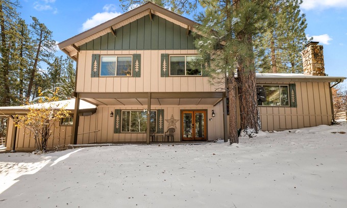 Big Bear Lake House | Mountain retreat with private hot tub, game room, near attractions and more!