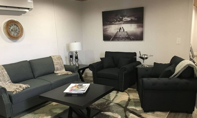 Meadows Of Dan Apartment | Mountain Suite by Buffalo Mountain Getaway