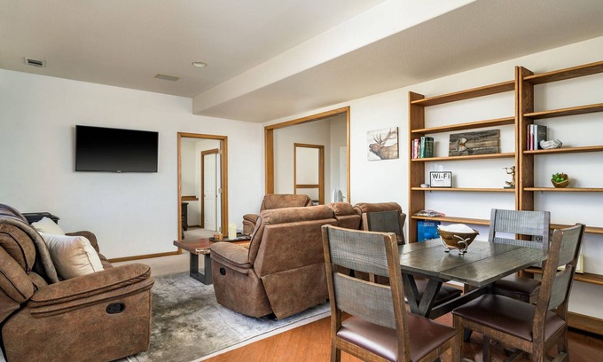 Evergreen House | Mountain View Apartment Near Downtown Hiking