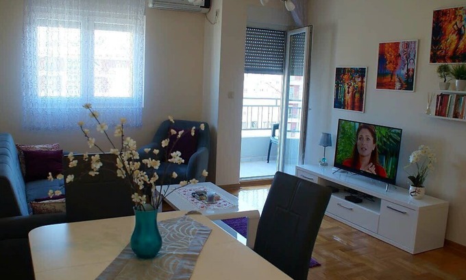 Podgorica Apartment | Mountain view apartment