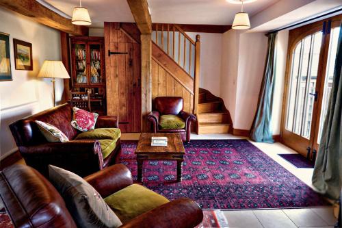 Crickhowell House | Mountain View Farm Cottage