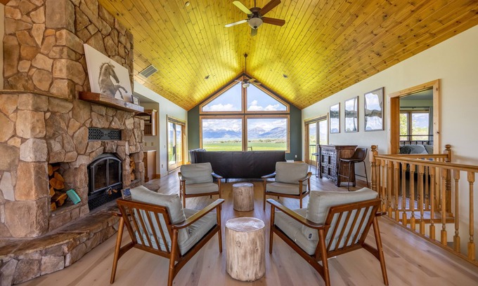 Bozeman House | Mountain View Home w/Hot Tub - Close to Downtown!