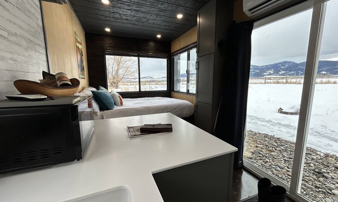 Bozeman Cabin | Mountain View | sauna/gym | 3 Miles To MSU/Main St