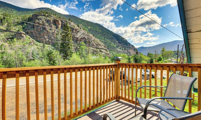 Silver Plume House | Mountain-View Silver Plume Escape: Walk to Creek!