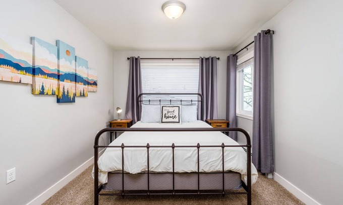 Eagle River Apartment | Mountain-view stay in a great location with a private balcony, & washer/dryer