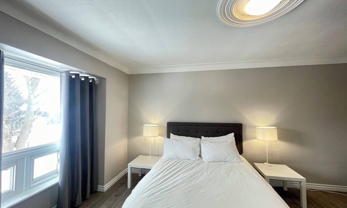 Glenridge House | Mountain View Suite - Sleeps 6n