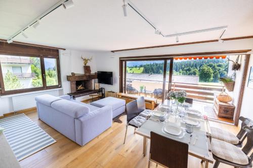 Flims Apartment | Mountain View - Trek, Bike, Ski, Lake