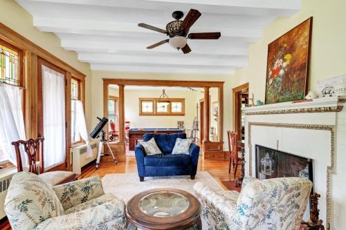 Napanoch House | Mountain View Victorian with Convenient Location and Lots of Space tp Play farmhouse