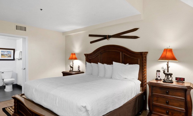 North Park City Condo | Mountain Village 2 Bedroom Ski-in/out + Multiple Hot Tubs, Pool, and Sauna