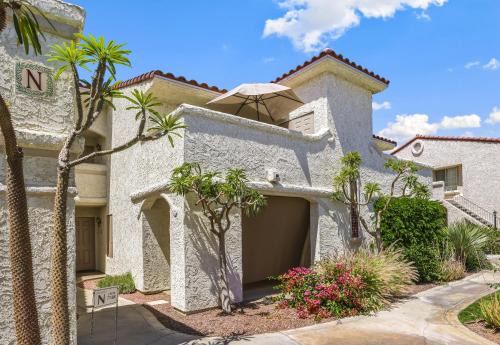 Palm Springs House | Mountain Vistas Forever