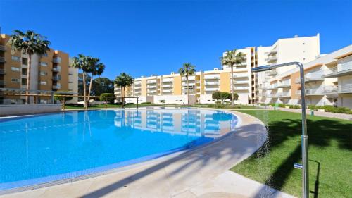 Vilamoura Apartment | Moura Praia - Clever Details