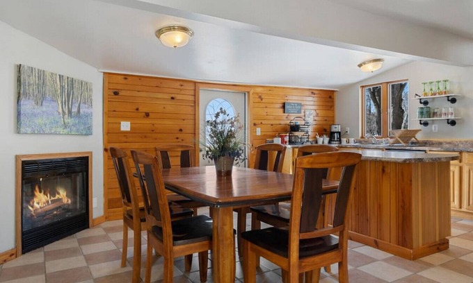 Upper Peninsula Michigan House | MQT 3BR Close to Ski/Bike - Enjoy Prime Location!