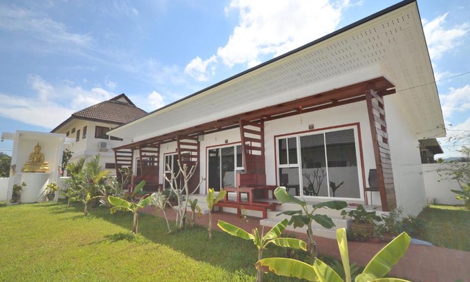 Khuekkhak House | Mrchu Meditation House