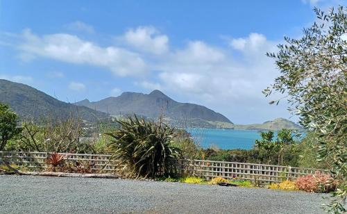 Whangarei Heads Apartment | Mt Manaia View Holiday Studio