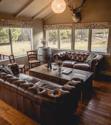 Ashburton Lakes Hotel | Mt Potts Lodge