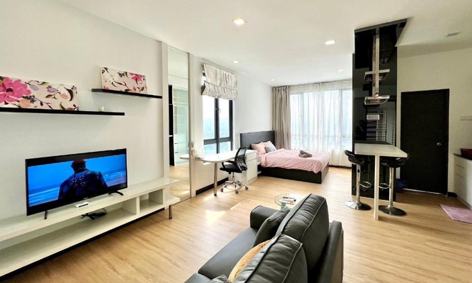 Kampung Bukit Dukong Apartment | MUJI style 2人名宿, Landmark Residence 2, Corner unit, High floor, Free Wi-Fi, Kajang, c180