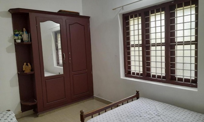 Alwaye House | MULAVARIKKAL HOUSE