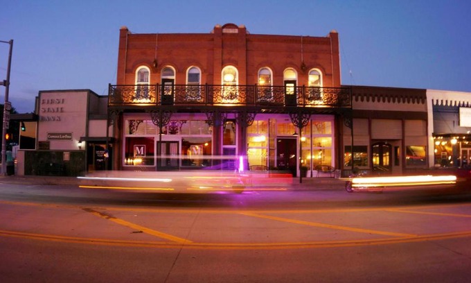 Tishomingo Hotel | Mulberry Inn