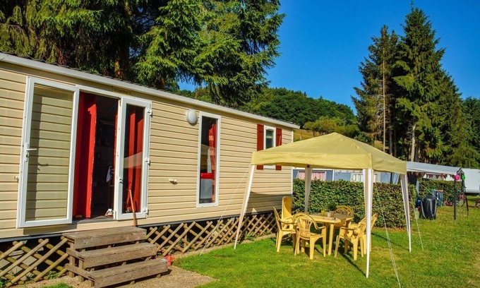 Luxembourg Ardennes House | Mullerthal Deluxe mobile home, Resort Walsdorf, 4 guests, garden with sun loungers. Perfect for families.