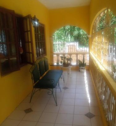 Port Antonio House | Mumatt’s Guesthouse