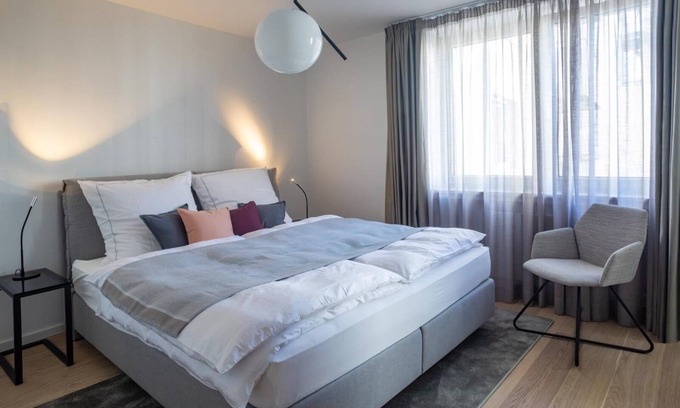 Ludwigsvorstadt-Kliniken Apartment | Munich Finest Apartments-6