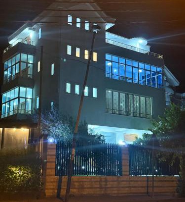 Farke Hotel | Murati Lake View Hotel