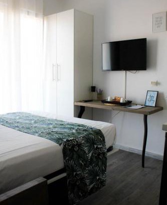 Nea Khili Apartment | Murphy bed studio 57 8