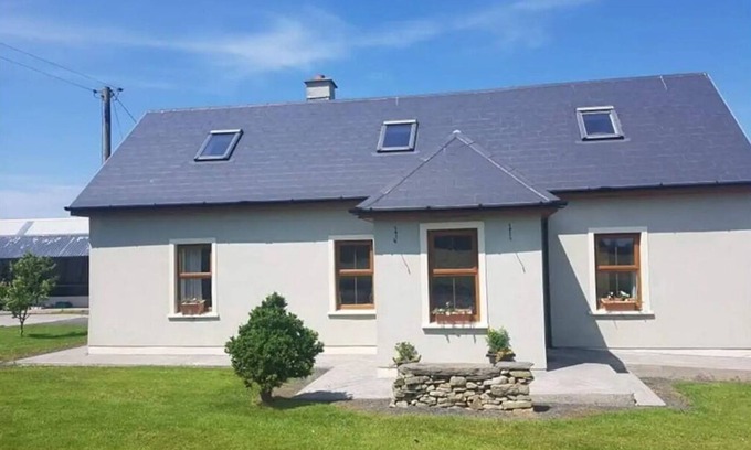 Ballyduff House | Murphy's Irish farmhouse Ballyduff