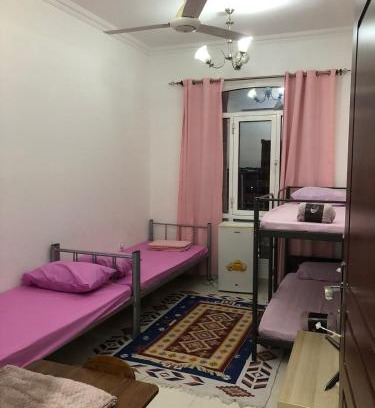 Al Ghubrah Ash Shamaliyyah Apartment | Muscat Hostel