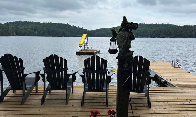 Huntsville House | Muskoka Expression — Entire Muskoka style villa with waterfront & forest