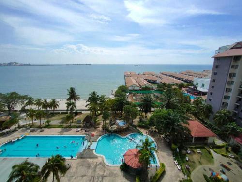 Taman Tanjung Apartment | Muslim homestay Glory Beach Resort