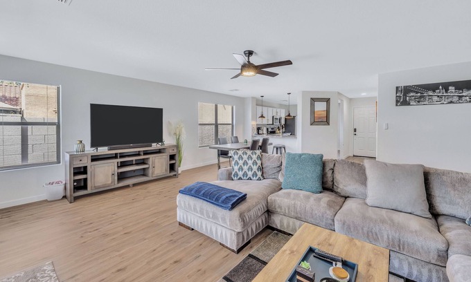 Mirador Estates House | MUST SEE! Large 3-Bedroom Home in Downtown Gilbert