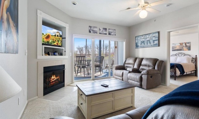 Lake Ozark Condo | MUST STAY 2b 2b at Monarch Cove - NEW everything!