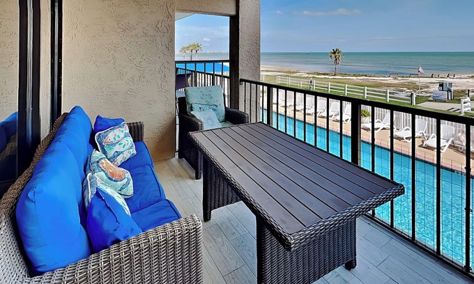 Rockport Condo | Mustang Isle | Waterfront Views, Pool, Hot Tub