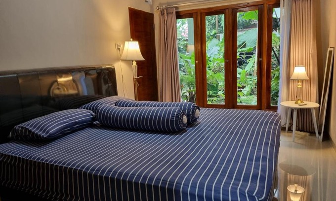 Prawirotaman House | Mutiara Homestay Syariah