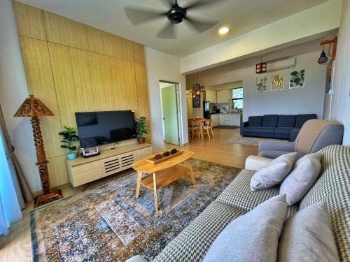 Tanjung Kling House | Mutiara Melaka Beach Resort SeaView