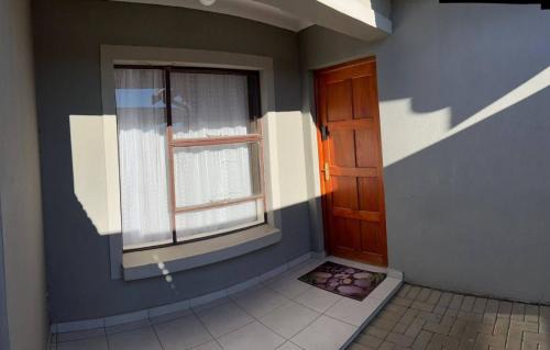Mangaung Apartment | MV self-catering Apartment