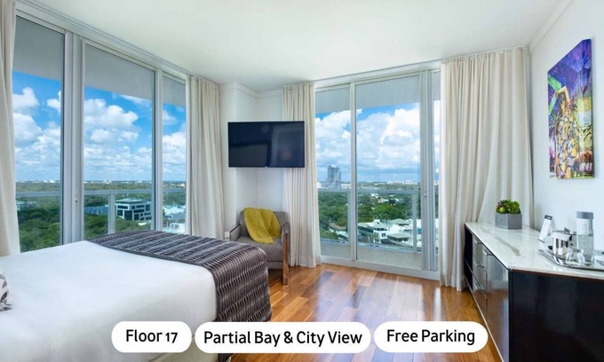 Coconut Grove Apartment | MVR - Biscayne Bay Views That Stun Daily