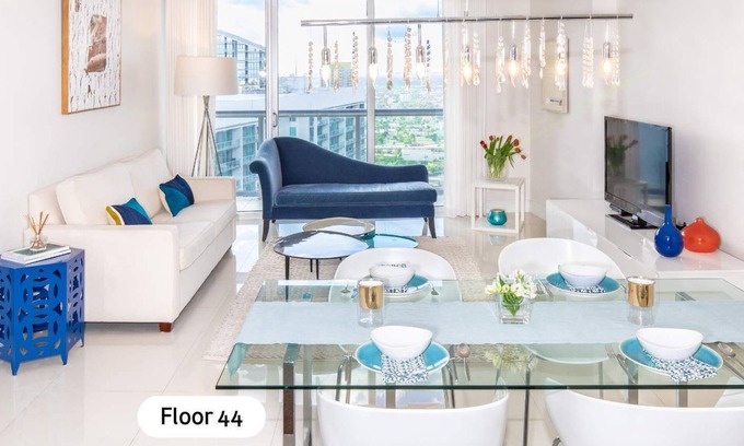 Downtown Miami Apartment | MVR Luxury Condo, High Floor, European Design