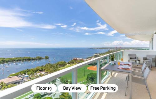 Coconut Grove Apartment | MVR Unforgettable Balconies Await You