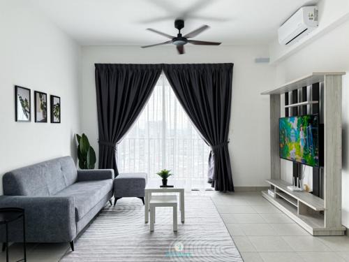 Cheras Apartment | 3B2B 7 Pax - 5 min walk to MRT - F&B - Cheras
