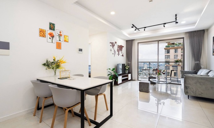 Bach Dang Riverside Apartment | My LJ Hideout No29 - Great City View in Family Size Apartment With Balcony