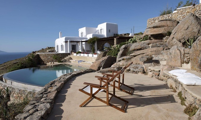 Agios Ioannis Villa | My Rental Homes - Villa Dany with infinity swimming pool, terrace and sea view