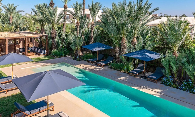 Annakhil Villa | My Rental Homes - Dar Sun with pool, garden and tennis court