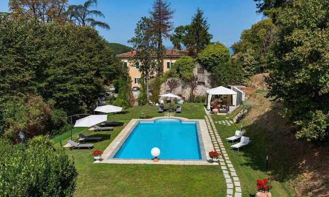 Vorno Villa | My Rental Homes - Villa Vorno with a wonderful garden and a private swimming pool