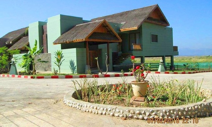 Nyaungshwe Hotel | Myat Mingalar Hotel Inle