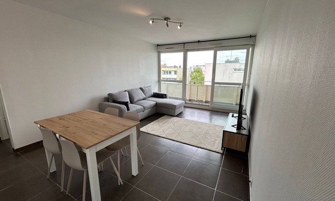 Reims Apartment | Mykonos - Bright flat